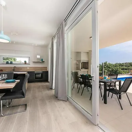 Tatil Evi Aura *